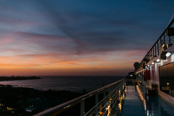 Applications indispensables pour un camping mémorable en bord de mer